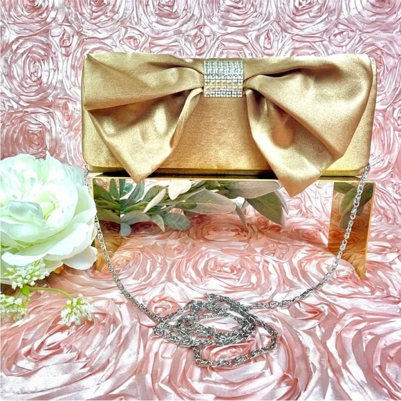 Bijoux Terner Gold Satin Clutch - Picture 4 of 4